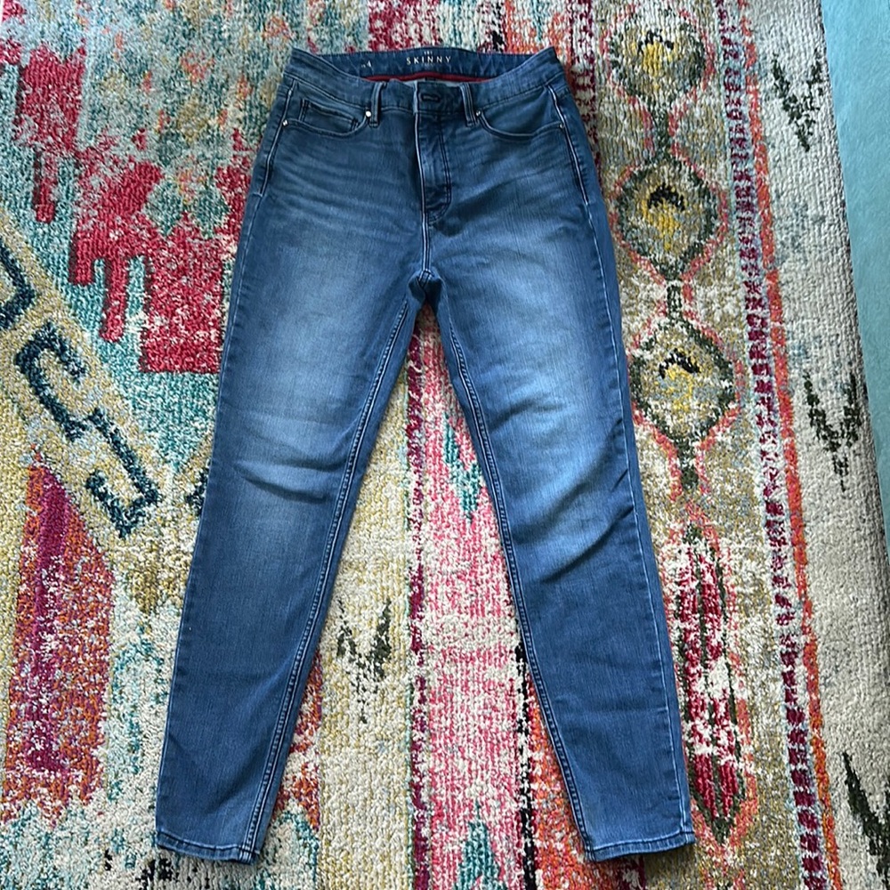 WHBM Skinny Ankle Jeans